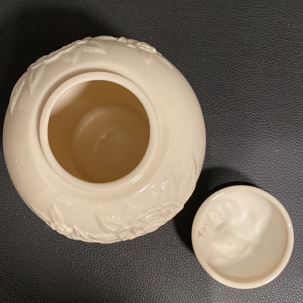 Lenox Jar - Picture 5 of 9